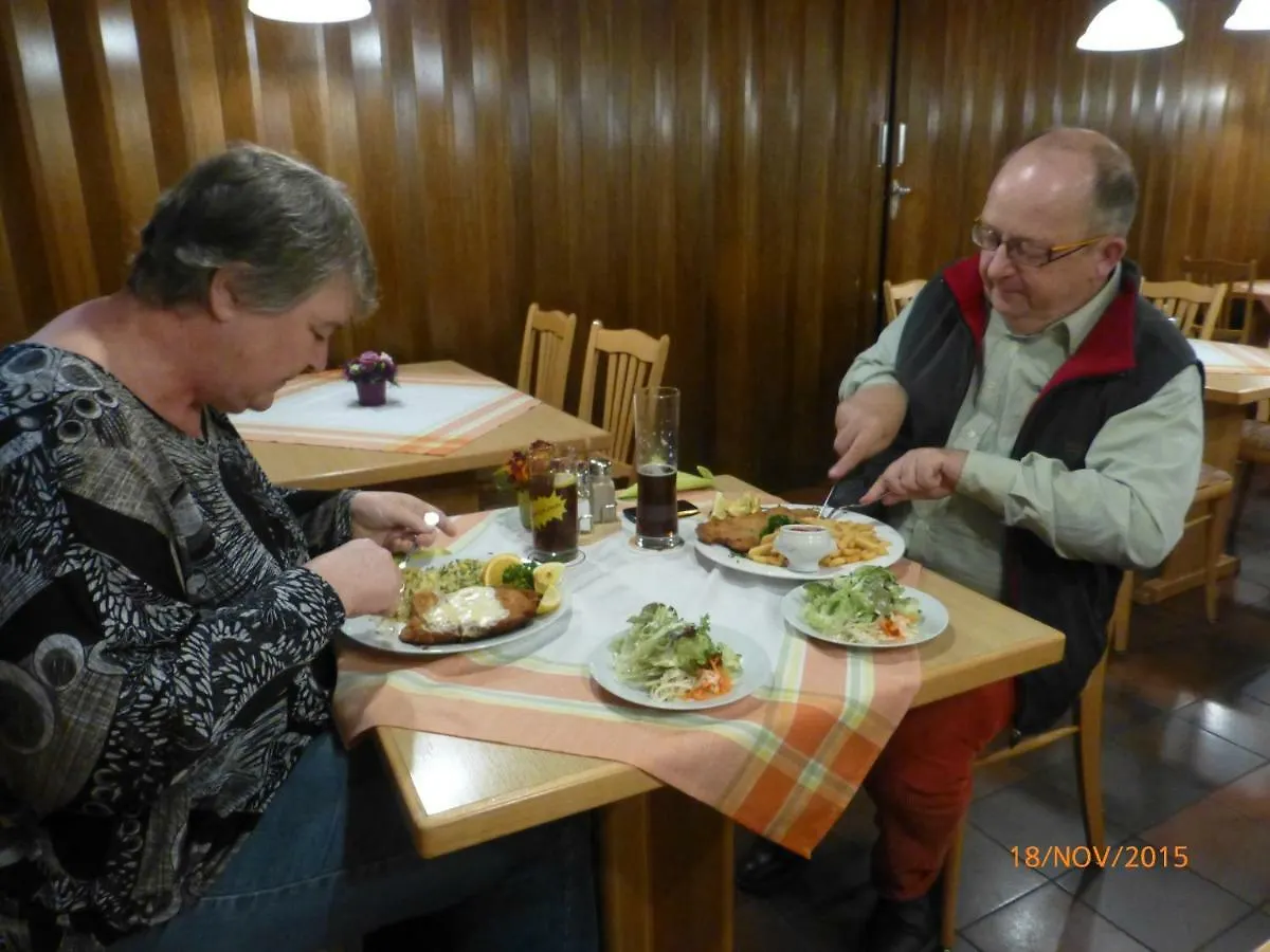 Gasthof Zum Hirschen Hotel Petersaurach