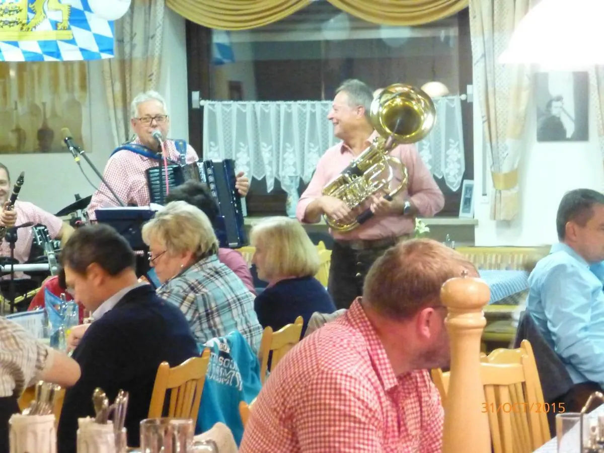 Zajazd Gasthof Zum Hirschen Hotel Petersaurach Niemcy