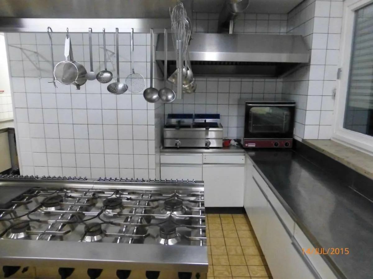 Gasthof Zum Hirschen Hotel Petersaurach 0*,