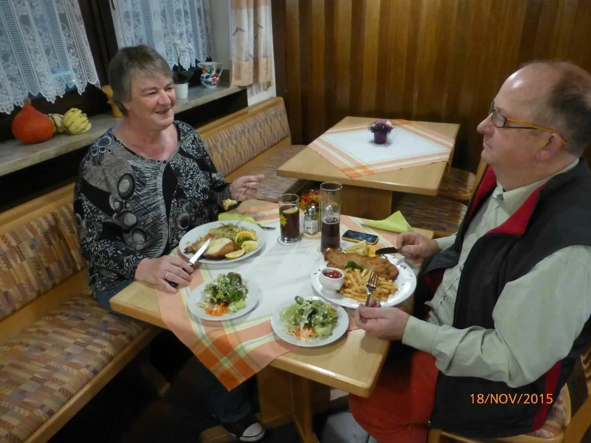 Zajazd Gasthof Zum Hirschen Hotel Petersaurach Niemcy