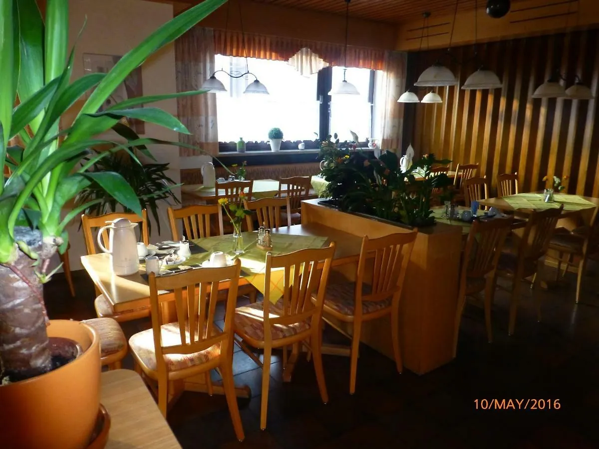Gasthof Zum Hirschen Hotel Petersaurach Niemcy