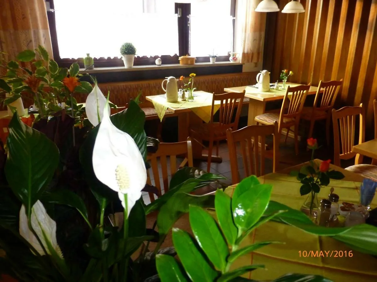 Gasthof Zum Hirschen Hotel Petersaurach 0*,  Niemcy